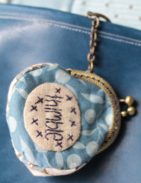 Thimble pip purse 